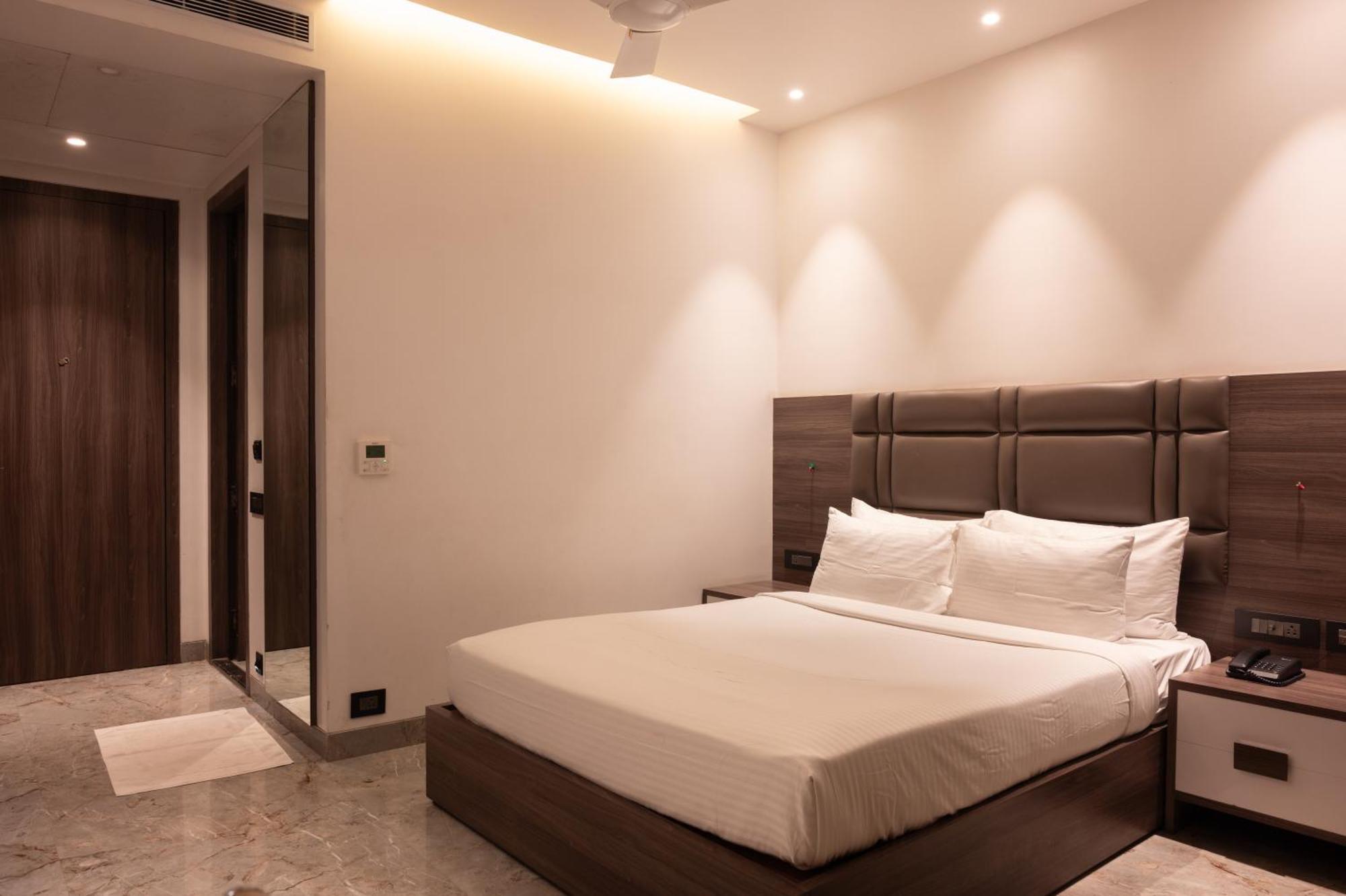 Econest Hotel Tarapith Luaran gambar